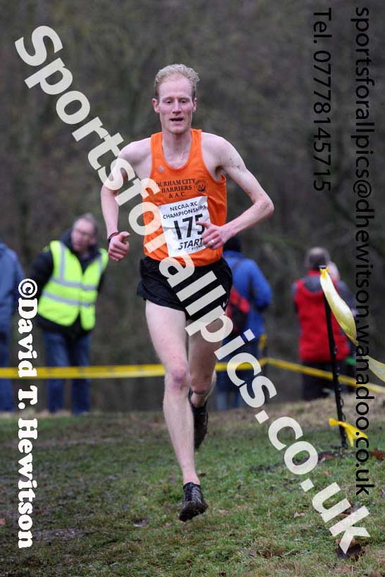 Senior mens North Eastern Cross Country, Aykley Heads, Durham. Photo: David T. Hewitson/Sports for All Pics